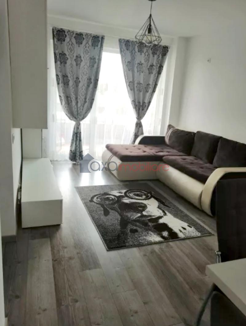 Apartment 4 rooms for sell in Floresti