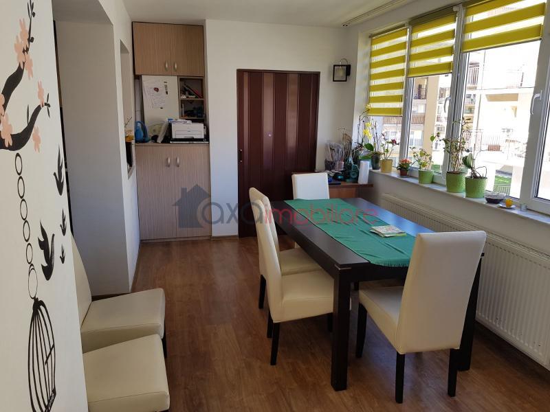 Apartament 2 camere de vanzare