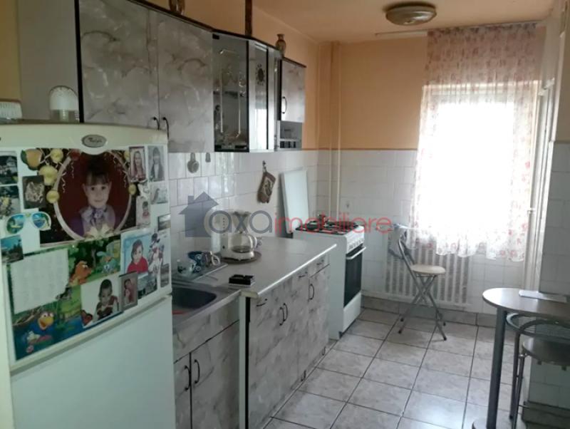 Apartment 4 rooms for sell in Cluj-napoca, ward Manastur