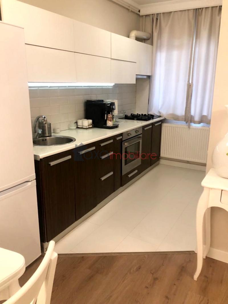 Apartament 2 camere de vanzare in Floresti