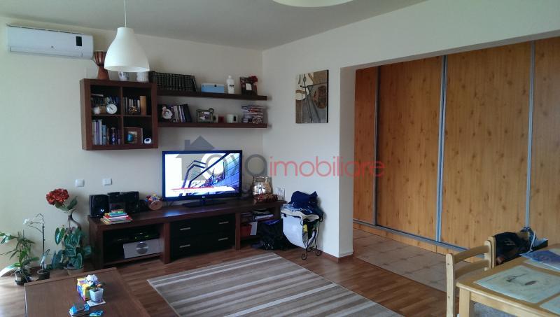 Apartament 2 camere de vanzare