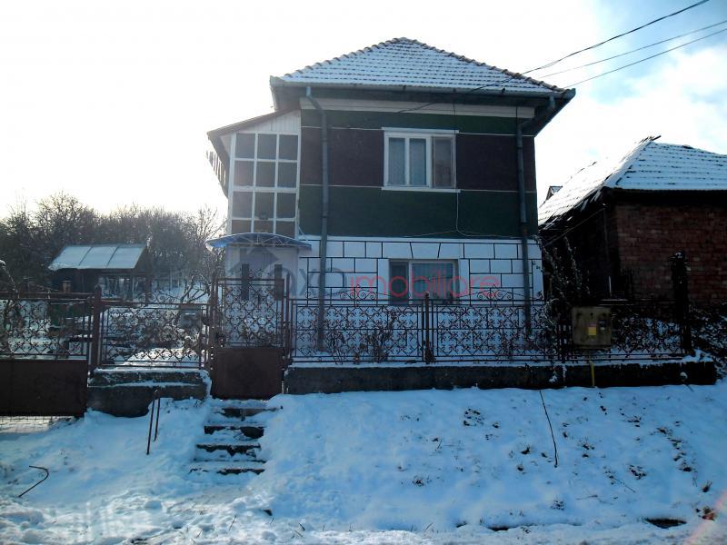 Casa 3 camere de vanzare in Gheorgheni